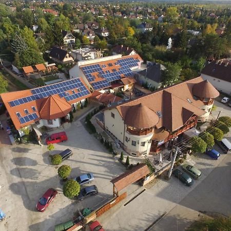 Hotel Nyilas Fogado Nyíregyháza Zewnętrze zdjęcie