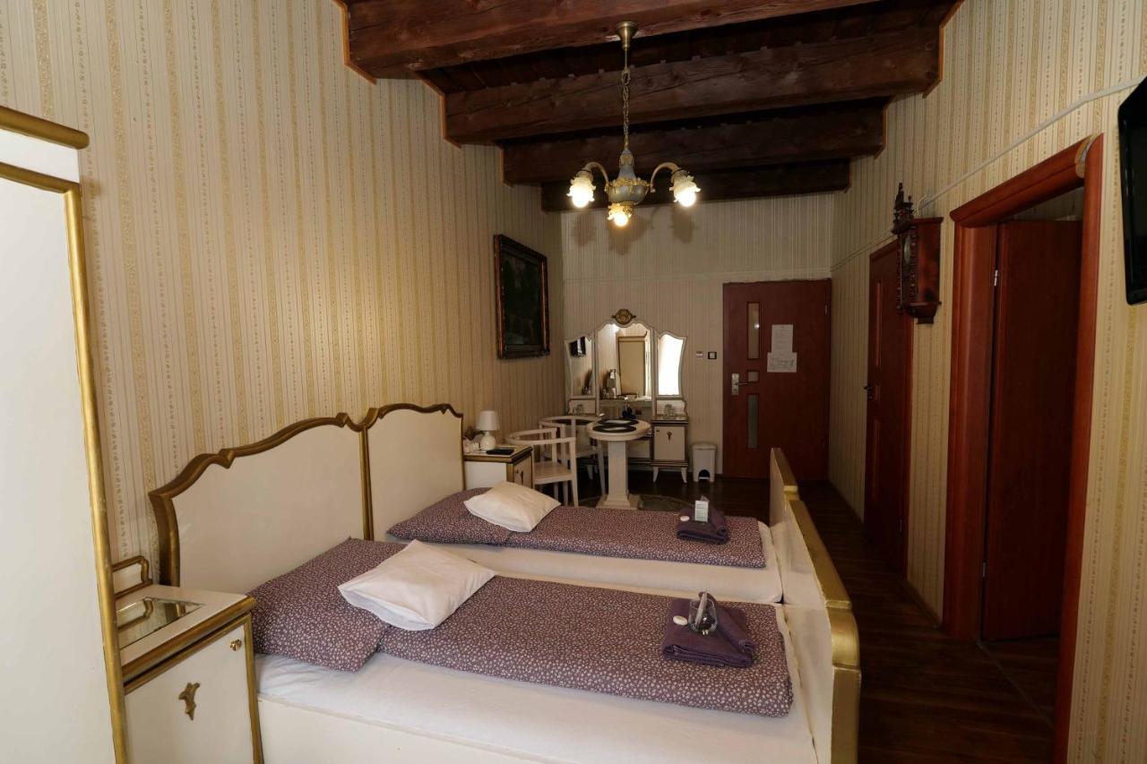 Hotel Nyilas Fogado Nyíregyháza Zewnętrze zdjęcie