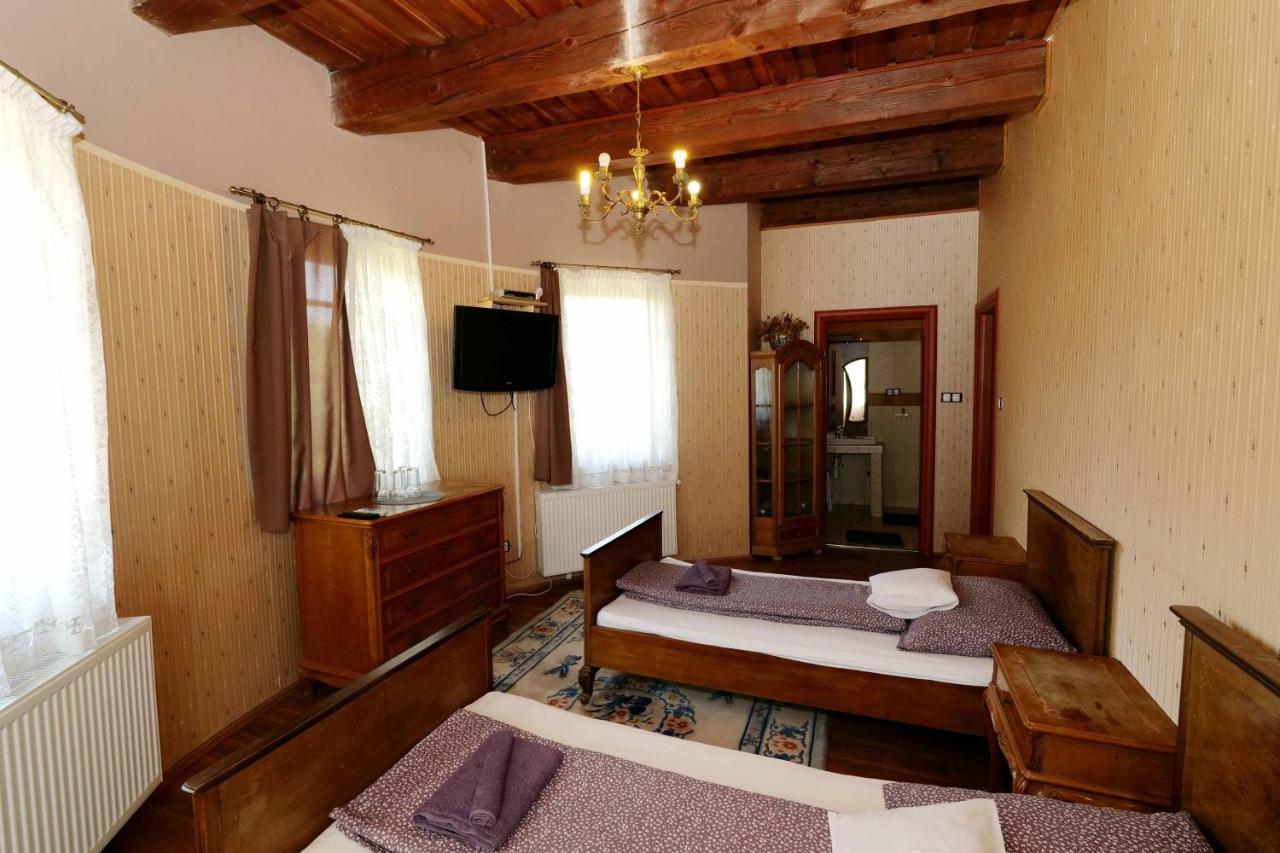 Hotel Nyilas Fogado Nyíregyháza Zewnętrze zdjęcie