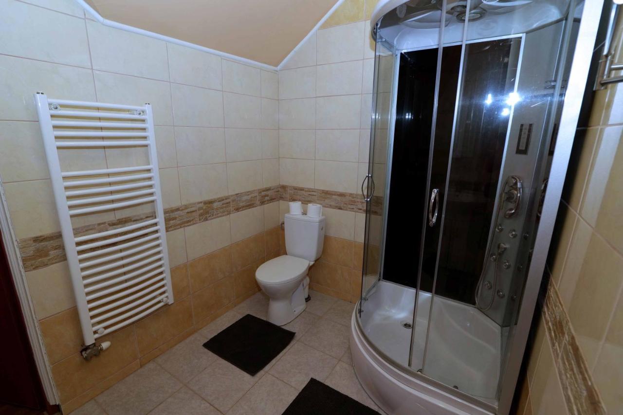 Hotel Nyilas Fogado Nyíregyháza Zewnętrze zdjęcie