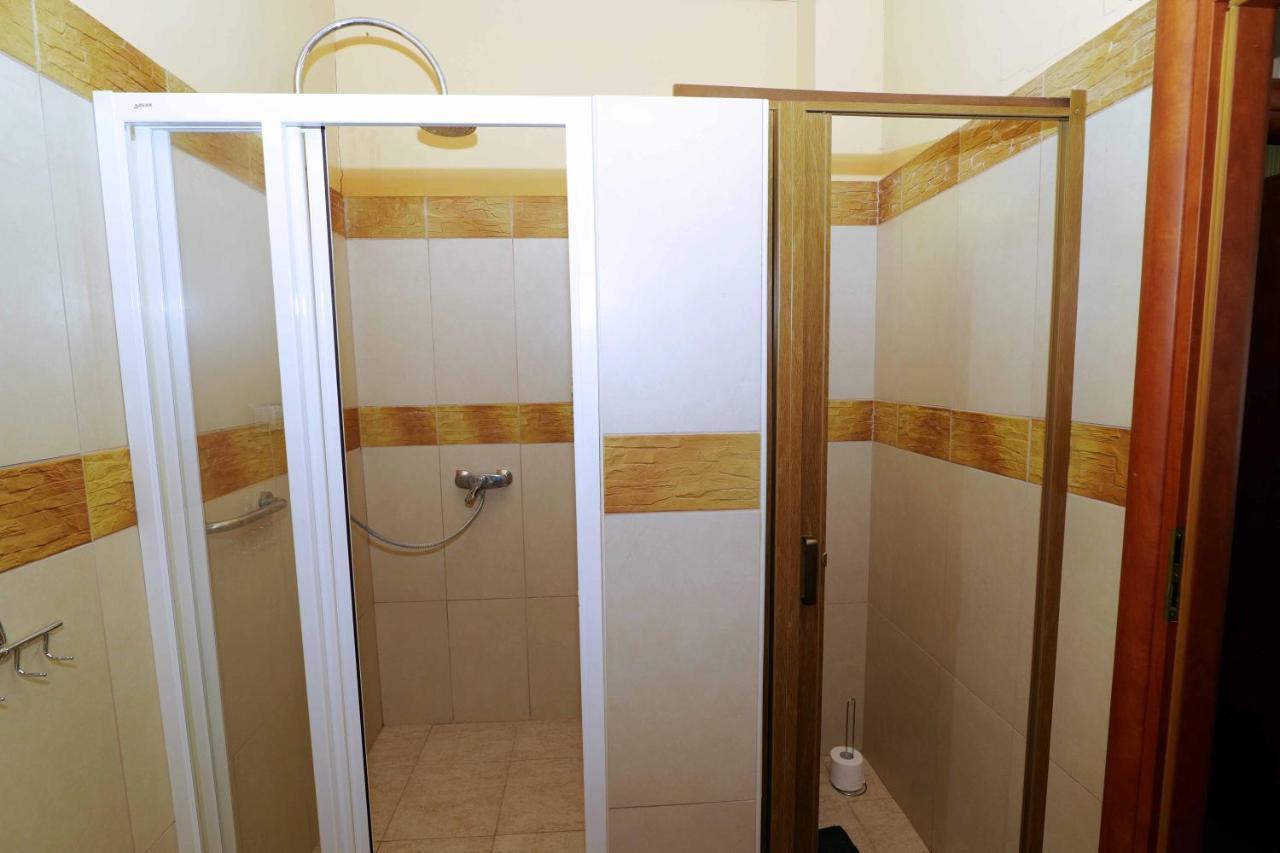 Hotel Nyilas Fogado Nyíregyháza Zewnętrze zdjęcie