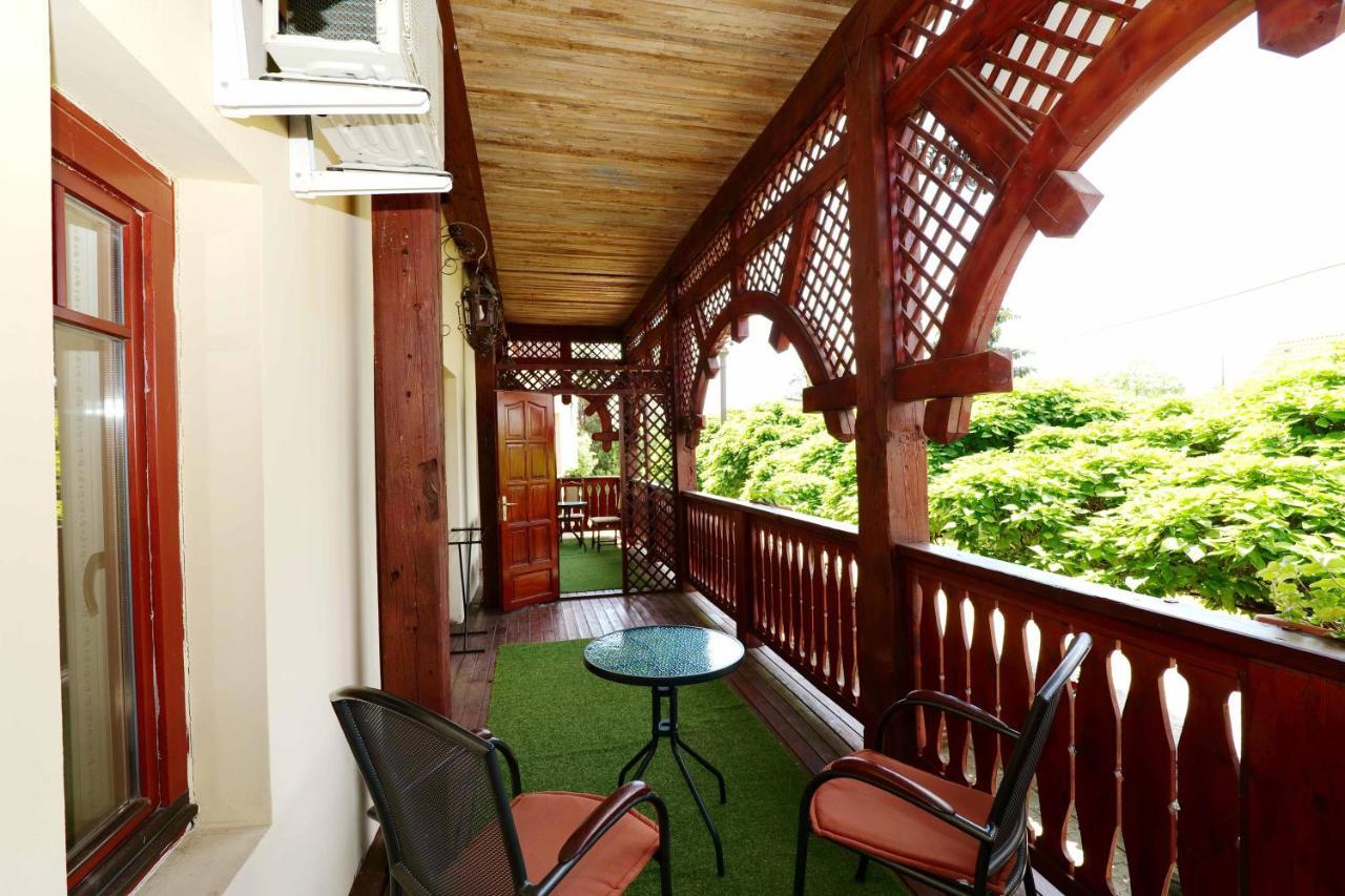 Hotel Nyilas Fogado Nyíregyháza Zewnętrze zdjęcie